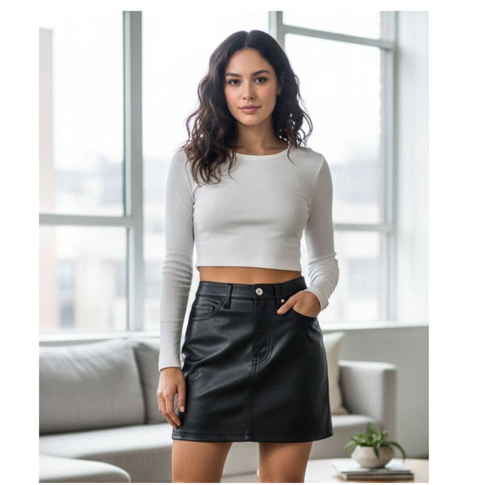 Junya Watanabe (Comme des Garcons) Black Vegan Leather Skirt Size M NWT